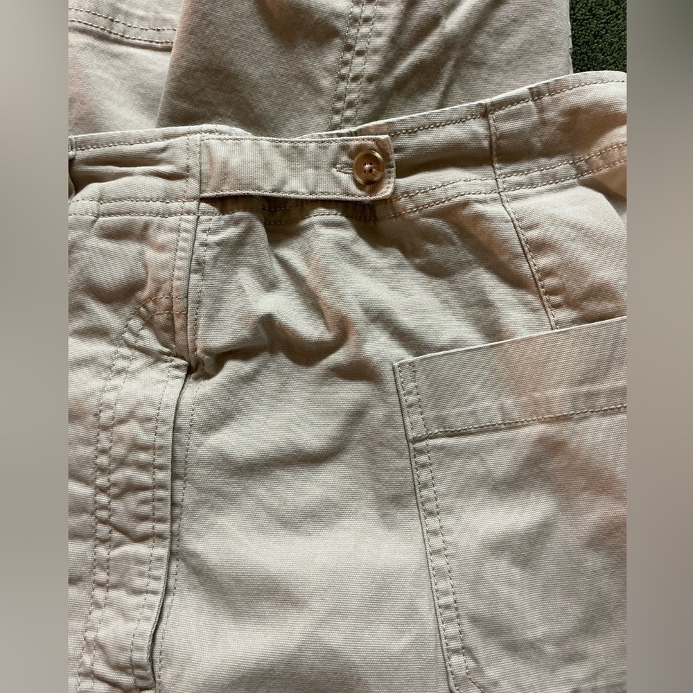 OLD NAVY Tan Pants with wide leg - Picture 5 of 11
